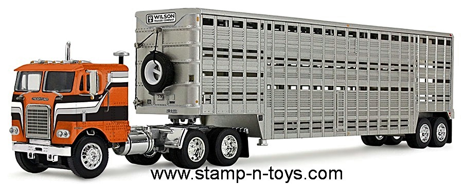 1st Gear/DCP 60-2290 White Freightliner COE pulling a Wilson 45' Silverstar Cattlepot