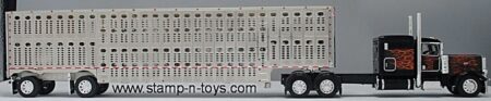 1st Gear/DCP 60-1104 Peterbilt 389 pulling a Wilson Silverstar Cattlepot