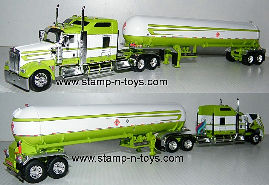 1st Gear/DCP 60-2222 Kenworth W-900L pulling a Mississippi Propane