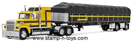 1st Gear/DCP 60-2295 Ford LTL 9000 Aerodyne pulling a vintage Wilson 53' Covered Wagon