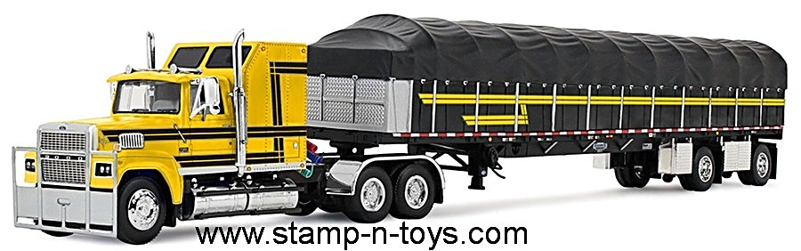 1st Gear/DCP 60-2295 Ford LTL 9000 Aerodyne pulling a vintage